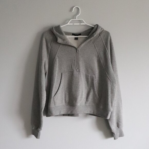 Forever 21 Womens Grey Sz M 1/2 Zip Cropped Fleece Hooded Pullover Sweater - Picture 1 of 12